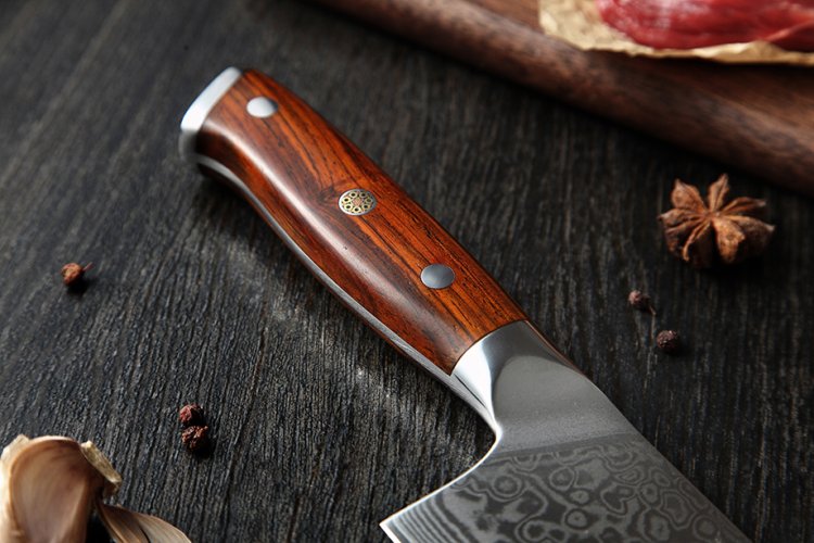 Šéfkuchařský nůž 10" o celkové délce 38,5 cm