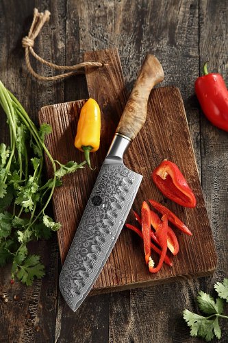 Santoku nůž MASTER 7" o celkové délce 32,3 cm